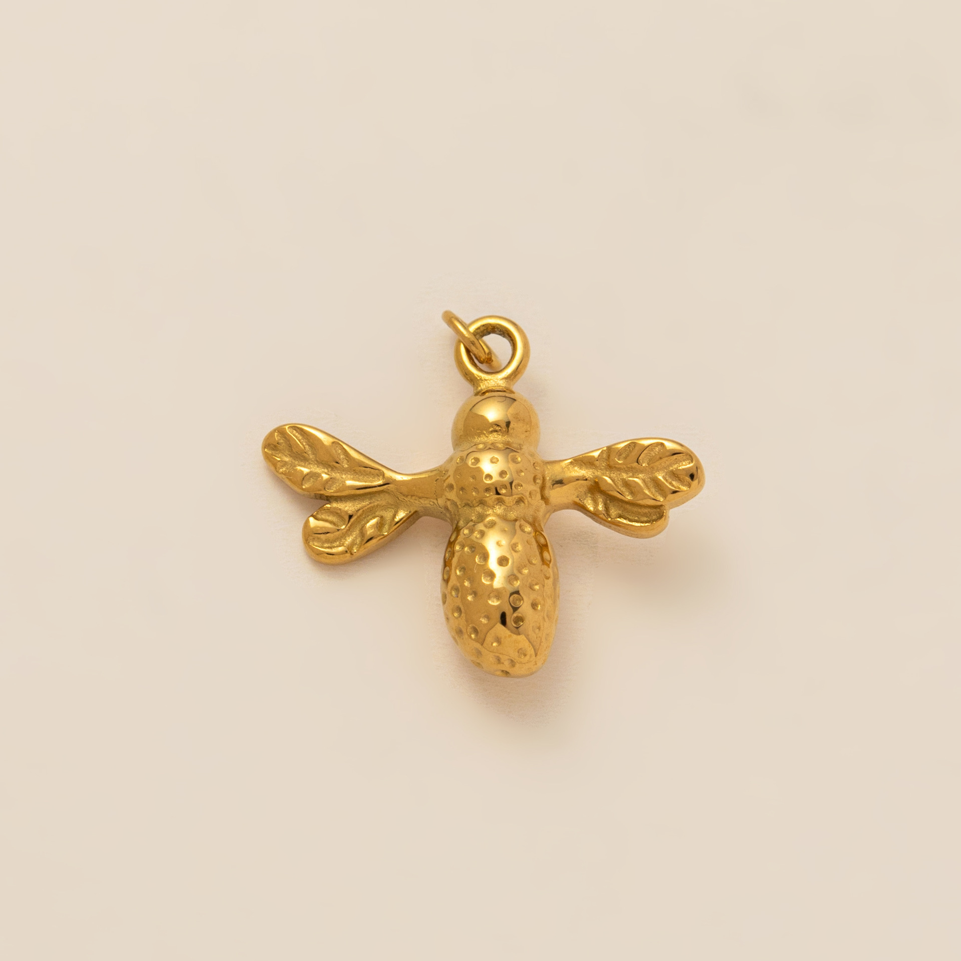 Bee pendant-Gold