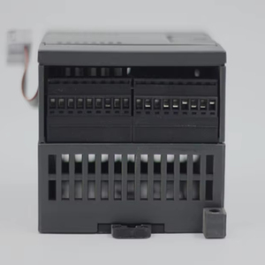 Módulo EM231 6ES7231-7PF22-0XA0 Entrada analógica 8 6ES72317PF22OXAO en stock 2017 Garantía de un año Nueva - Product Image 1