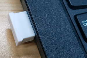 Ultra düşük tüketim küçük 20mm * 9.6mm Holyiot-19077-nRF52840 BT 5.0 USB dongle interaktif oyunlar için - Product Image 6