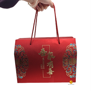 Custom <strong>Red</strong> Gable <strong>Box</strong> Wedding Candy Bag Set of Fine Art Paper Gifts for Guests with Matt Lamination and Embossing Printing