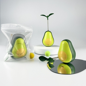 Venta al por mayor Catnip Snack aguacate en forma de Catnip juguetes para gatitos masticar dientes limpieza gato morder vaso Juguetes - Product Image 6