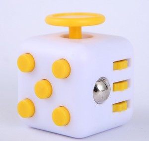 Giải nén xúc xắc chống khó chịu lo lắng giải nén nút Đồ chơi khối lập phương để thông hơi đồ chơi cậu bé giải nén người lớn - Product Image 6