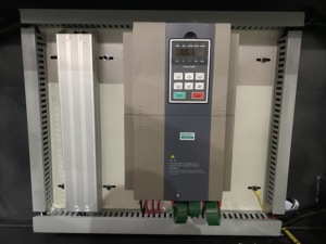 Horizontal Good Price Factory Disposable <strong>Plastic</strong> Cutlery Spoon <strong>Fork</strong> Knife <strong>Making</strong> Injection <strong>Moulding</strong> Machine