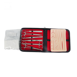Kit de pratique de suture en silicone de qualité alimentaire de 16cm avec tampon de suture et 6 outils de chirurgie pour l'apprentissage des écoles - Product Image 1