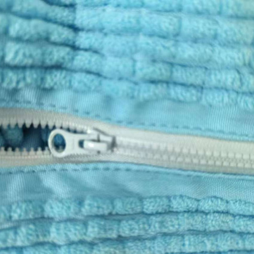 Blue + blue ykk zipper