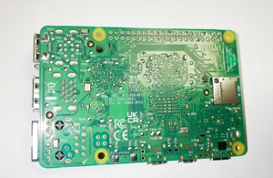 Original Raspberry Pi5 4GB Desktop Starter Kit Himbeer Pi PC 5 Modul 5b Linux Mini Computer Himbeere