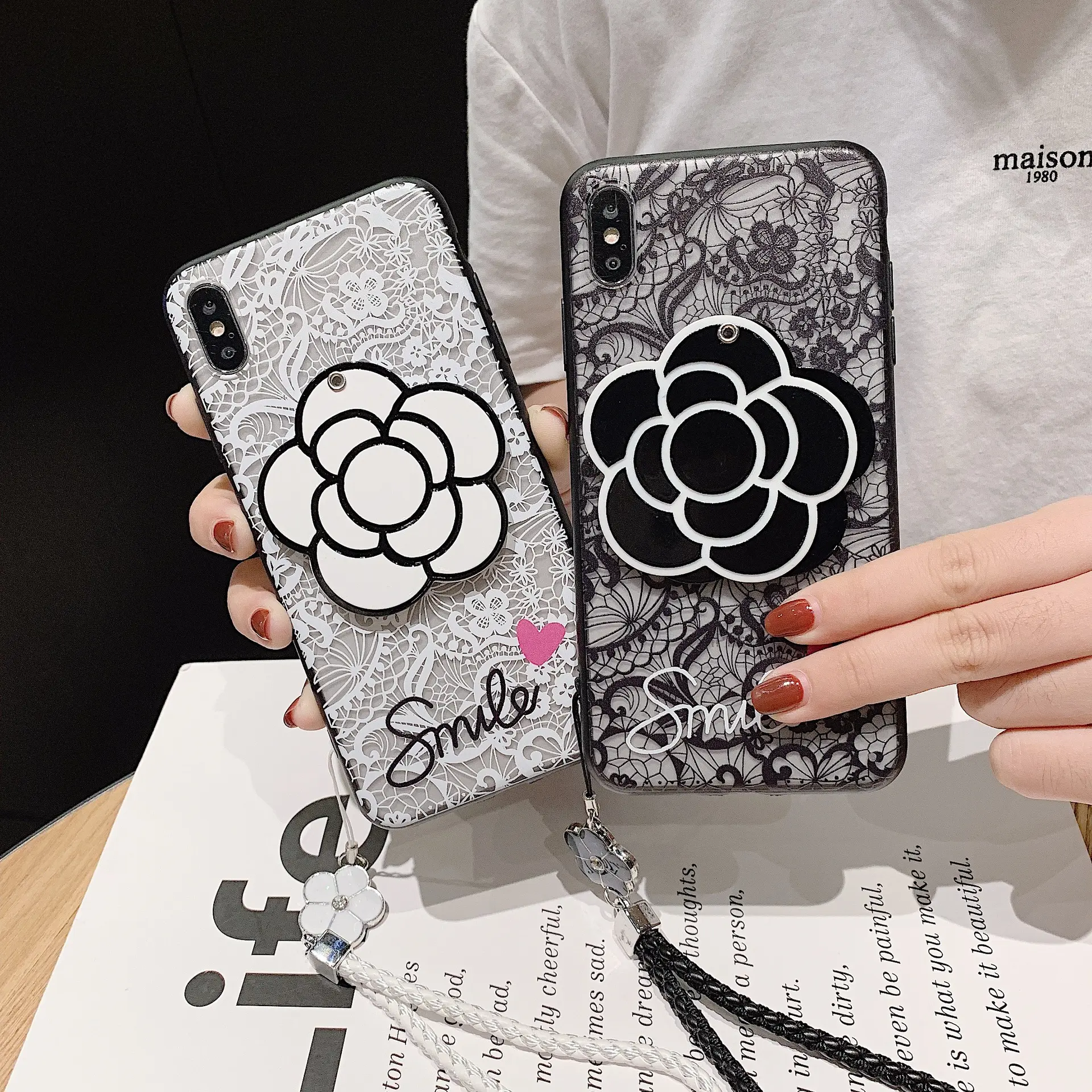 新製品3D Camellia Flower Mobile Lace Girls Phone Case for iPhone 15 Pro Max with Make Up Mirror