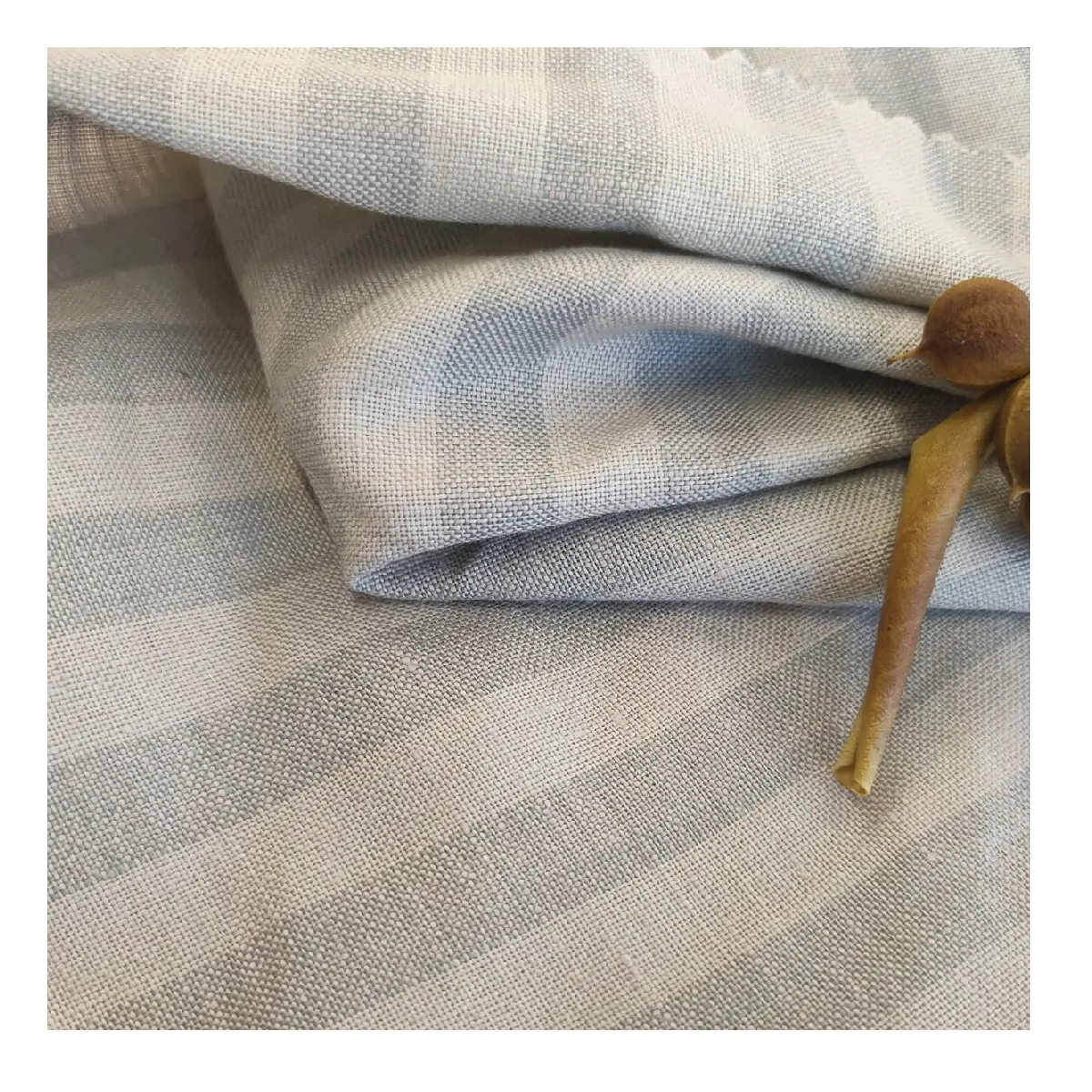 Tessuto di lino 100% di alta qualità tinto in filo morbido per camicia e abito rotolo 100% tessuto di lino
