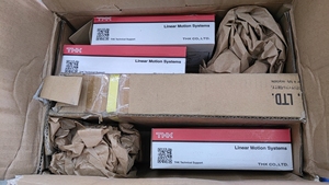 THK滑动滑架HSR 45LC直线导轨块 - Product Image 3