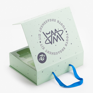 Картонная Подарочная коробка с магнитной застежкой - Product Image 2