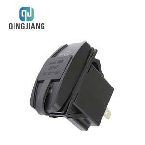 双端口防水USB扩展插座DC 12V 3.1A面板安装，带ABS 2个交流插座和2个USB a端口Wifi兼容 - Product Image 2