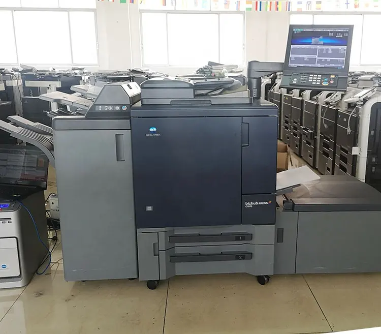 Sistema di produzione di stampa digitale a colori Konica Minolta Bizhub Premere C1060 C1070 utilizzato fotocopiatrici macchine