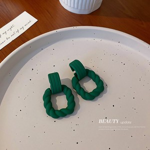 Màu xanh lá cây bông tai bạc kim phóng đại ánh sáng sang trọng cao cảm giác Bông tai thời trang tất cả mọi thứ tính khí đinh tán cá tính earri - Product Image 5