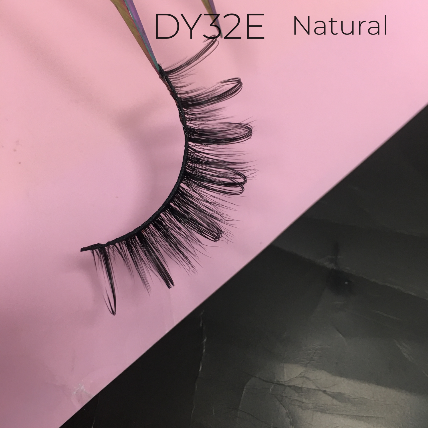 DY32E
