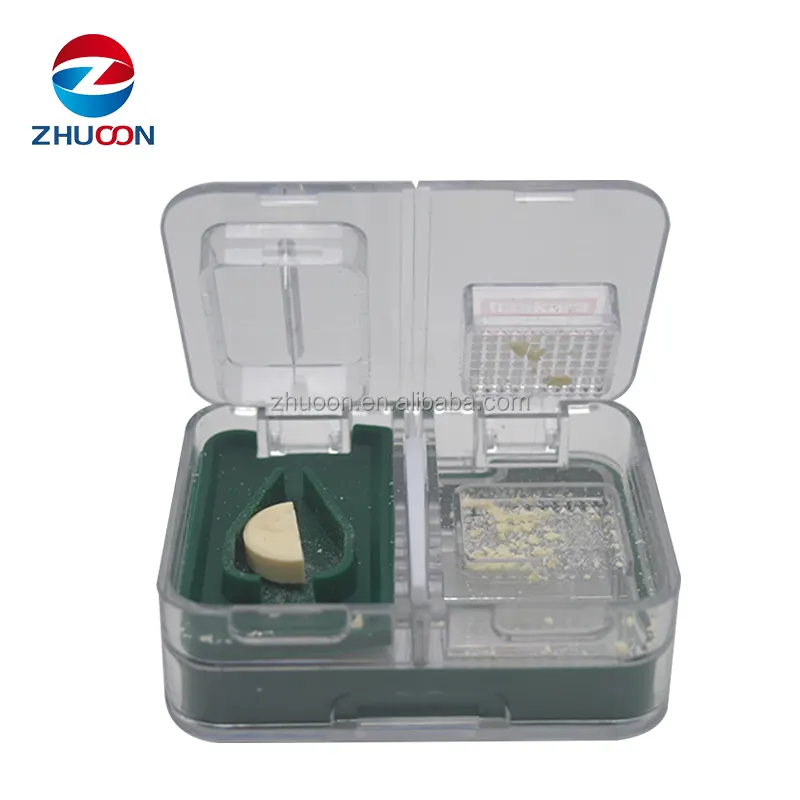 Pabrik langsung menjual kotak pil Mini portabel kotak penyimpanan kotak pil plastik perjalanan dengan pemotong