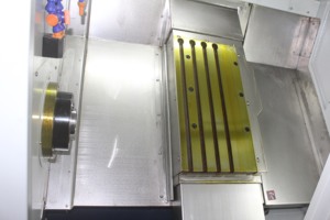 LC-52X Max. Swing Diameter (mm) 558 <strong>c</strong> <strong>Axis</strong> <strong>Cnc</strong> <strong>Lathe</strong> <strong>With</strong> Automatic bar Feeder High Precision Slant Bed <strong>Cnc</strong> <strong>Machine</strong> - Product Image 4