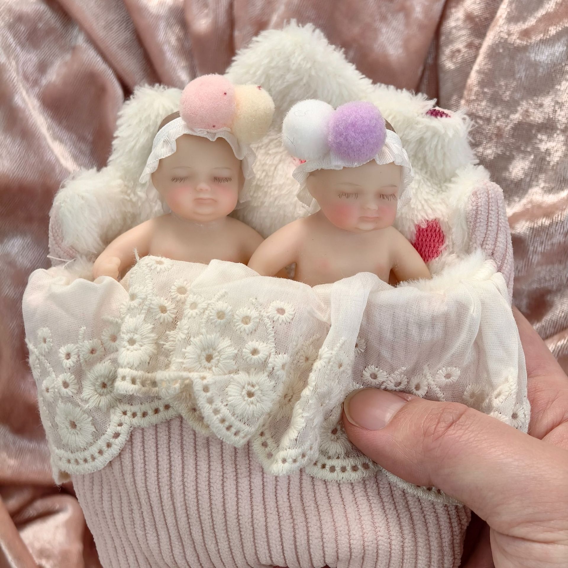 Poupées bébé en silicone solide de 12 cm