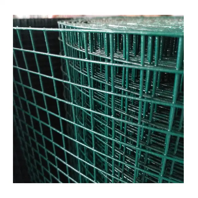 Rete metallica saldata rivestita in PVC di alta qualità per gabbie per conigli/polli