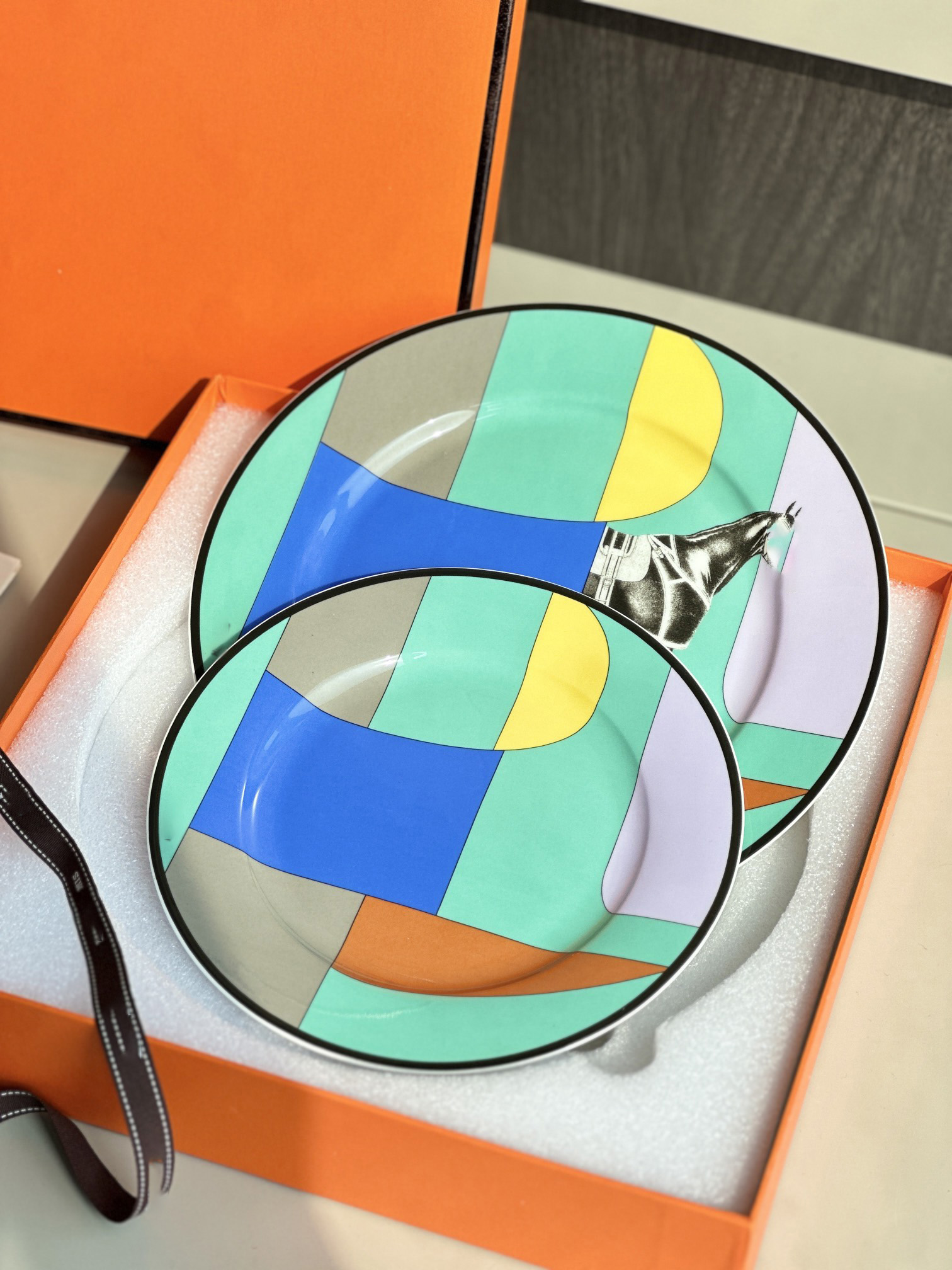 10.5นิ้ว + 8นิ้ว