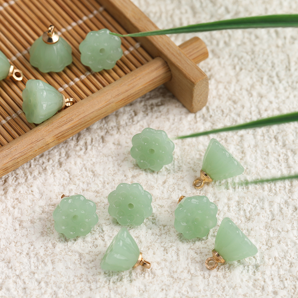Pendentif en verre gousse de lotus - vert