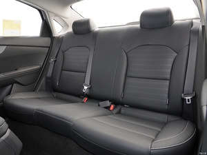 Cheap Gas Powered Cars China Sale Trade Used Cars Made in Korea Kia K3 Used Cars for Sale Online - Product Image 5