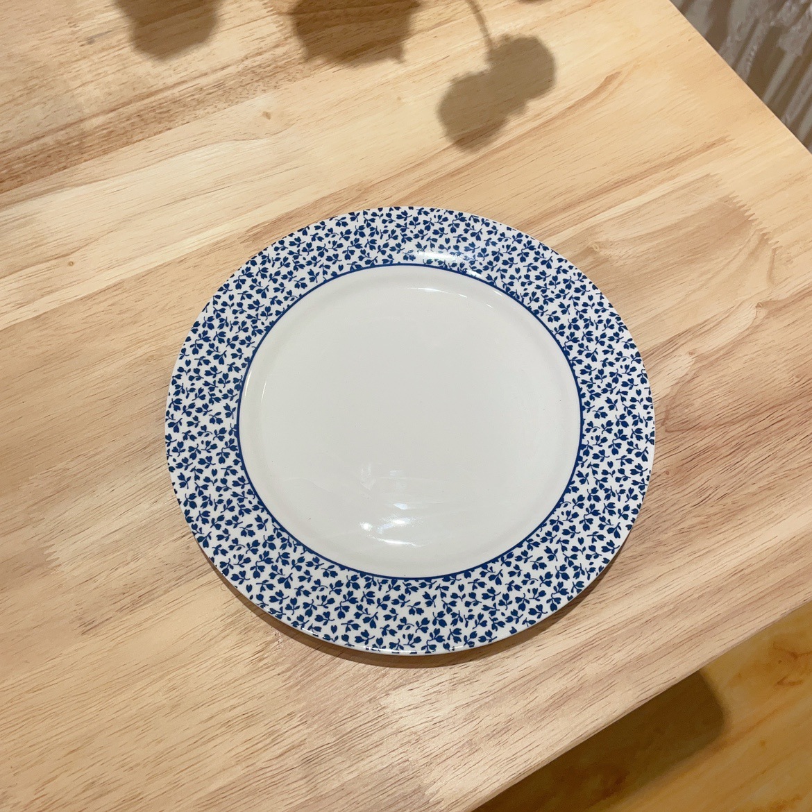 Assiette plate de 8 pouces