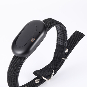V41ติดตามสัตว์เลี้ยง GPS 2G/4G LTE + WCDMA + GSM Cat Dog GPS Locator พร้อมการติดตามเรียลไทม์ป้องกันการสูญเสีย SOS การค้นหาอัจฉริยะ - Product Image 3
