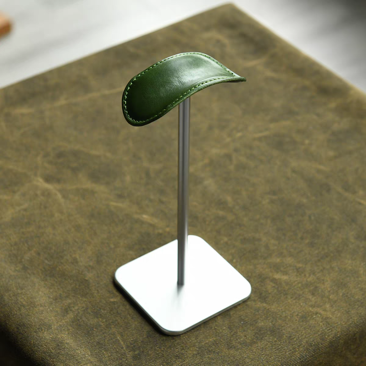 Silver-Green