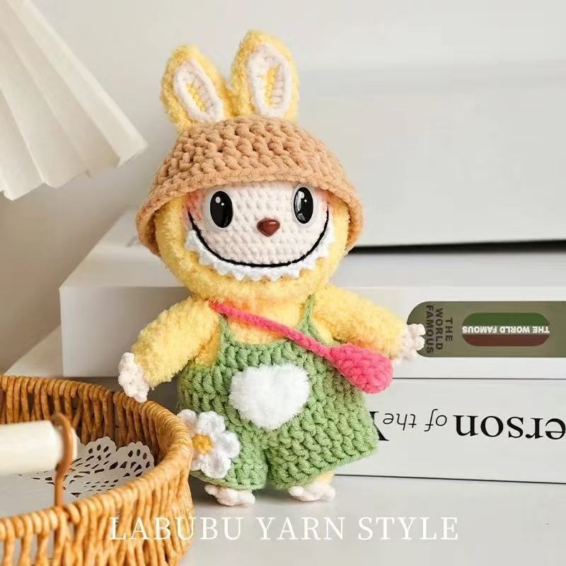 Khaki hat green clothes doll kit, keychain tools, video tutorial