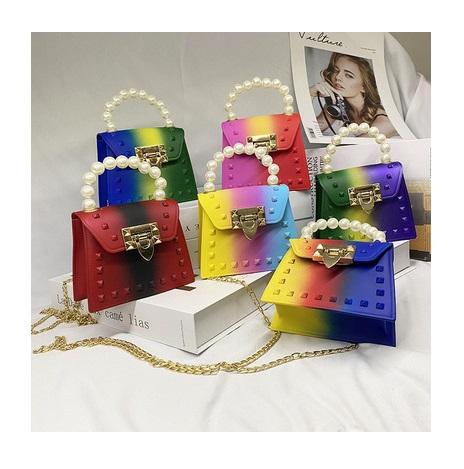 chanel gift box with 4 bolsas