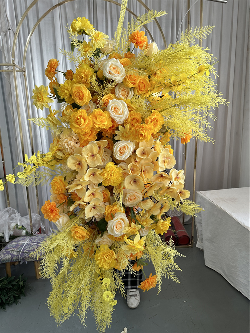 Arco floreale giallo alto 5 piedi