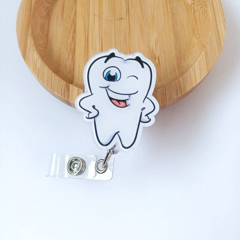 Teeth transparent buckle