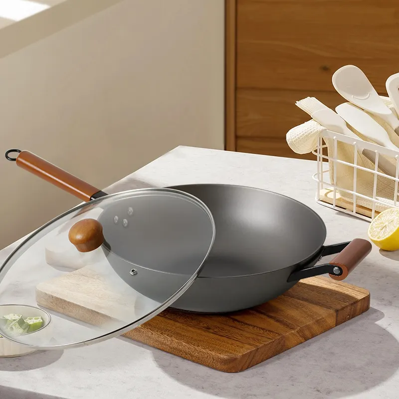 Utensilios de cocina de hierro fundido Wok antiadherente Wok chino para freír para el hogar de la cocina