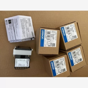 オムロンE5CC-QX2ASM-800温度制御機器へようこそ - Product Image 1