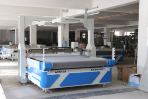 AccTek-máquina de corte de tela, control por ordenador, cnc - Product Image 2