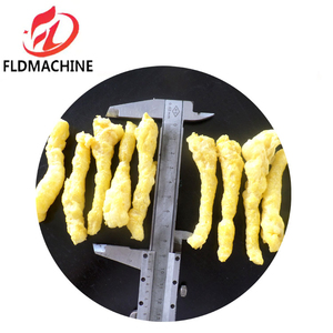 Alta produttività nuova condizione Kurkure Cheetos produzione macchina elettrica mais riccioli linea estrusore con nucleo motore PLC