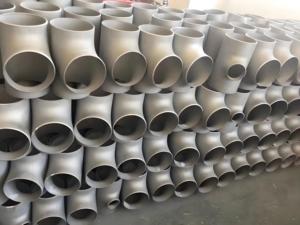 ASMe Ansi เหล็กกล้าไร้สนิม304 316เหล็กกล้าคาร์บอน SCH80 PN16 DN80ทีเท่ากัน - Product Image 6