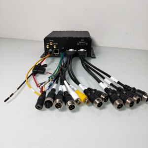 AHD 8CH HD <span class=keywords><strong>SD</strong></span> <span class=keywords><strong>Card</strong></span> telecomando Mobile DVR 1080P funzione WIFI monitoraggio della sicurezza del veicolo Cmsv6 DVR