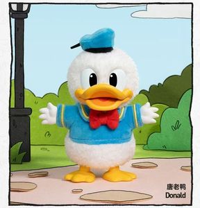 100% otantik 8 adet/takım POP Mart Mickey aile serisi gizem kutusu POPMART vinil yüz Plushy kör kutu aksiyon figürü oyuncak - Product Image 1