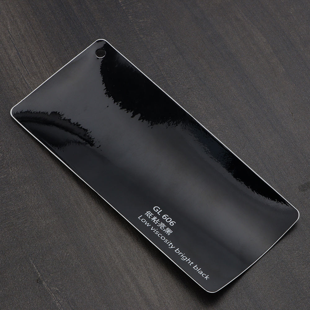 Noir brillant à faible viscosité