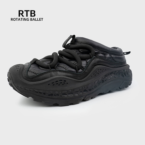 מגפי שלג חמים עם סוליות צמר שחורות גומי צמר שחור, קווי צמר נגד החלקה הם אופנתיים ופרועים - Product Image 1