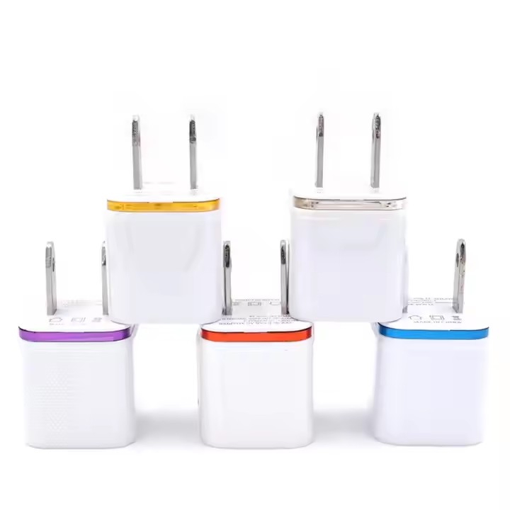 Chargeur US couleurs assorties