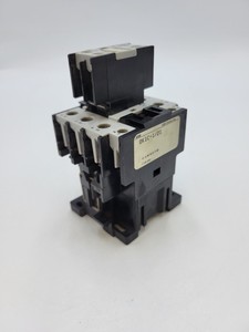 Neues und originales Plc Strom berg OK1C121 Schütz 50A 600V Typ OK1 Spule 110120V Mit OKZA 660V SPS-Programmier steuerung - Product Image 5