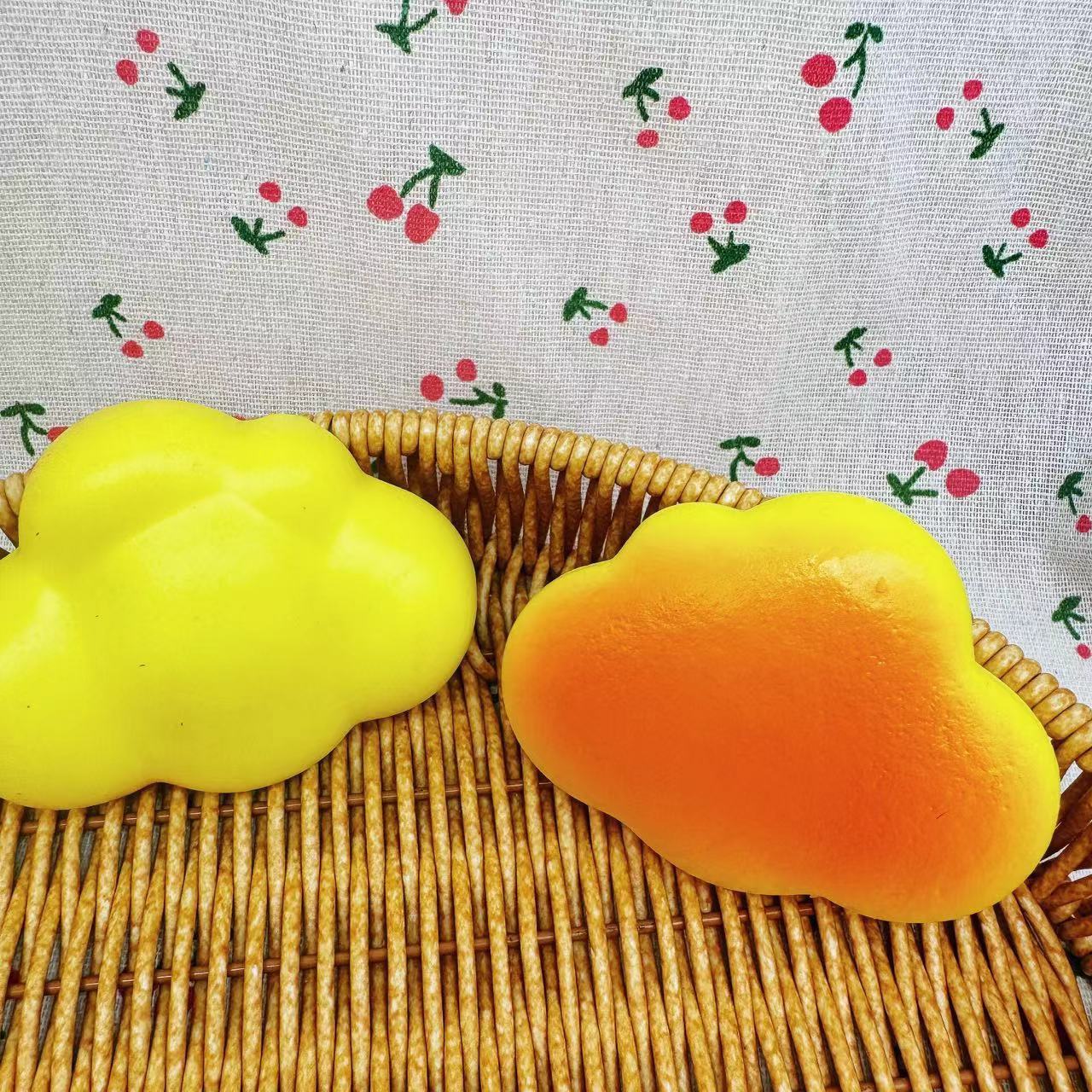 Moist and soft cloud bread