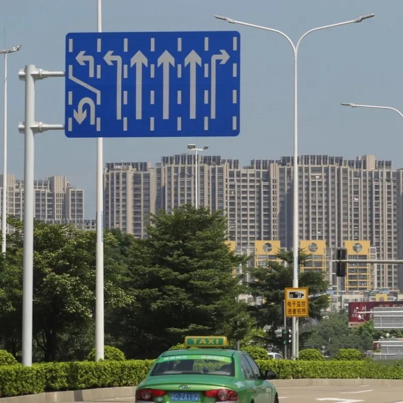 Profesyonel özel Oem güvenlik karayolunda trafik yol işareti işaret panosu alüminyum Metal yansıtıcı işaretler