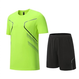 Toptan gömlek ve kısa set erkekler jogger O boyun t shirt kısa set yansıtıcı şerit ile çalışan spor antrenman kıyafeti takım erkekler - Product Image 4