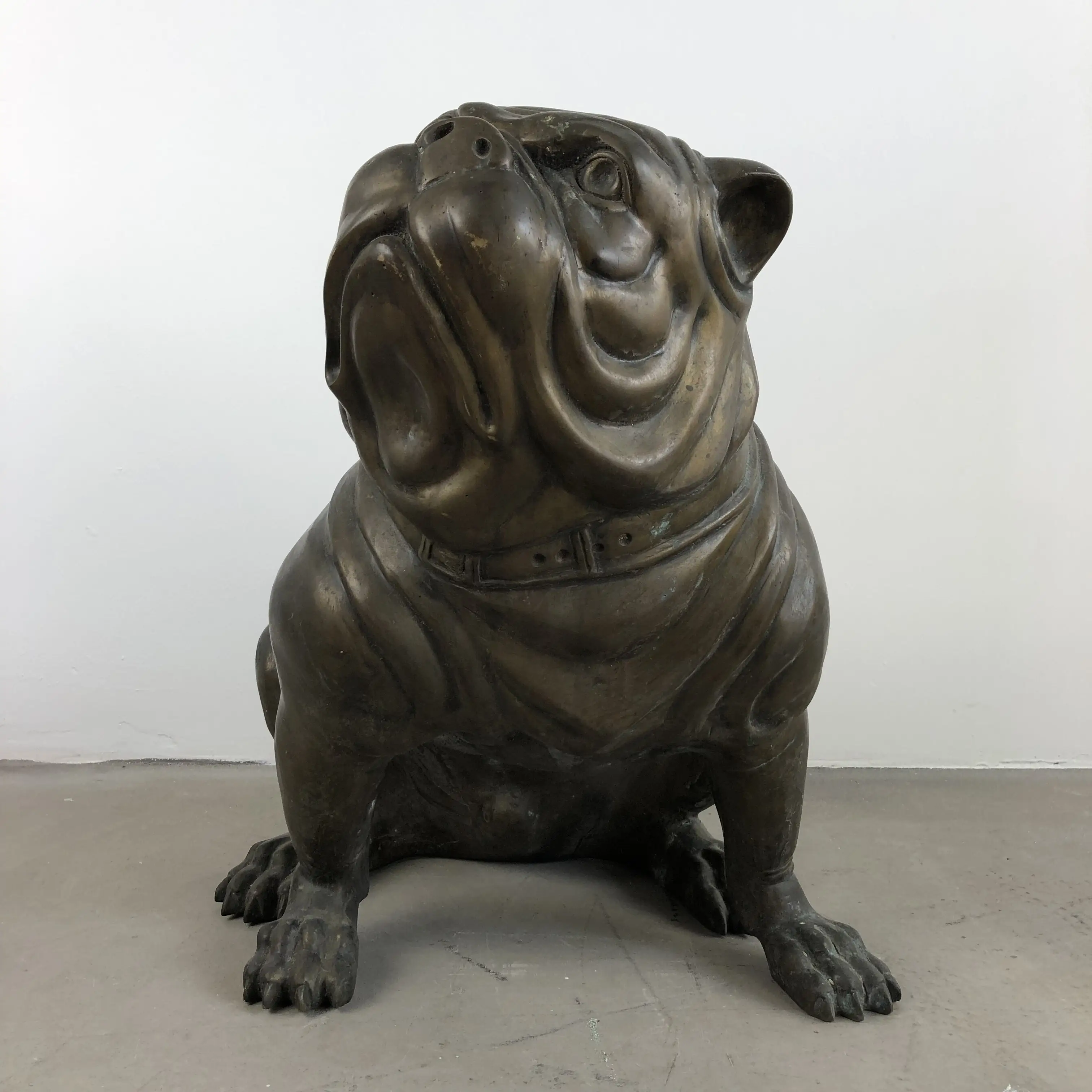 Модель глины в западном стиле античная статуя в натуральную величину, скульптура большого борзого дога, литая бронзовая собака, бронзовая статуя большого дога
