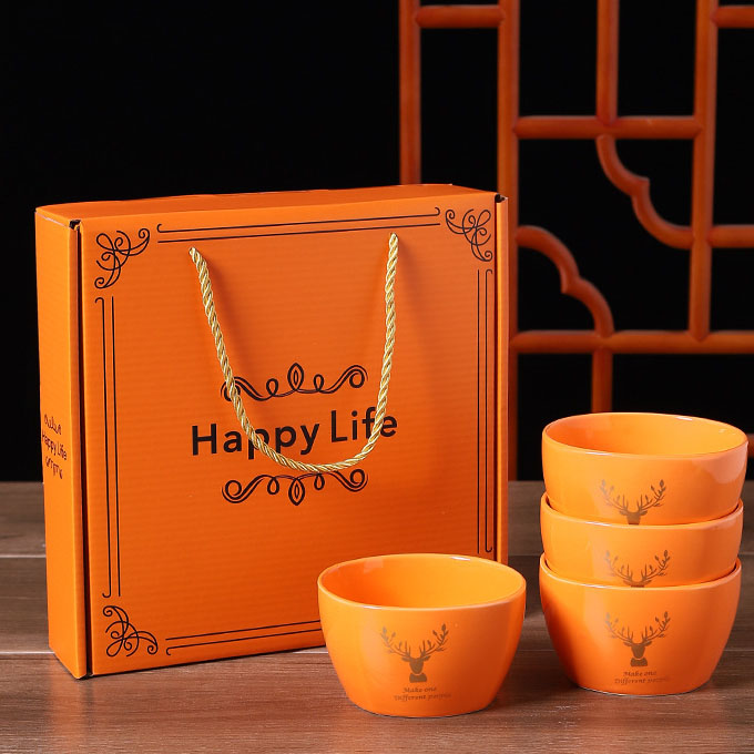 Juego de 4 piezas naranja.