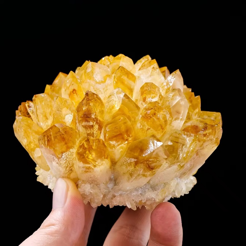 Grappolo di quarzo citrino giallo