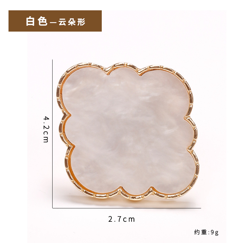 Cloud-shaped color palette (white)